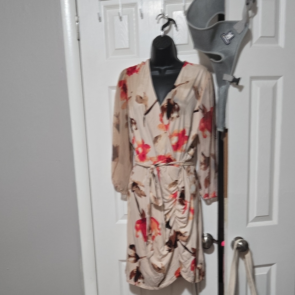 Elegant Floral Long Sleeve Dress